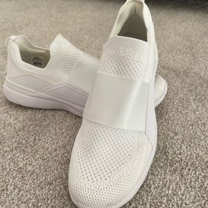 APL Techloom Bliss slip-on sneakers!